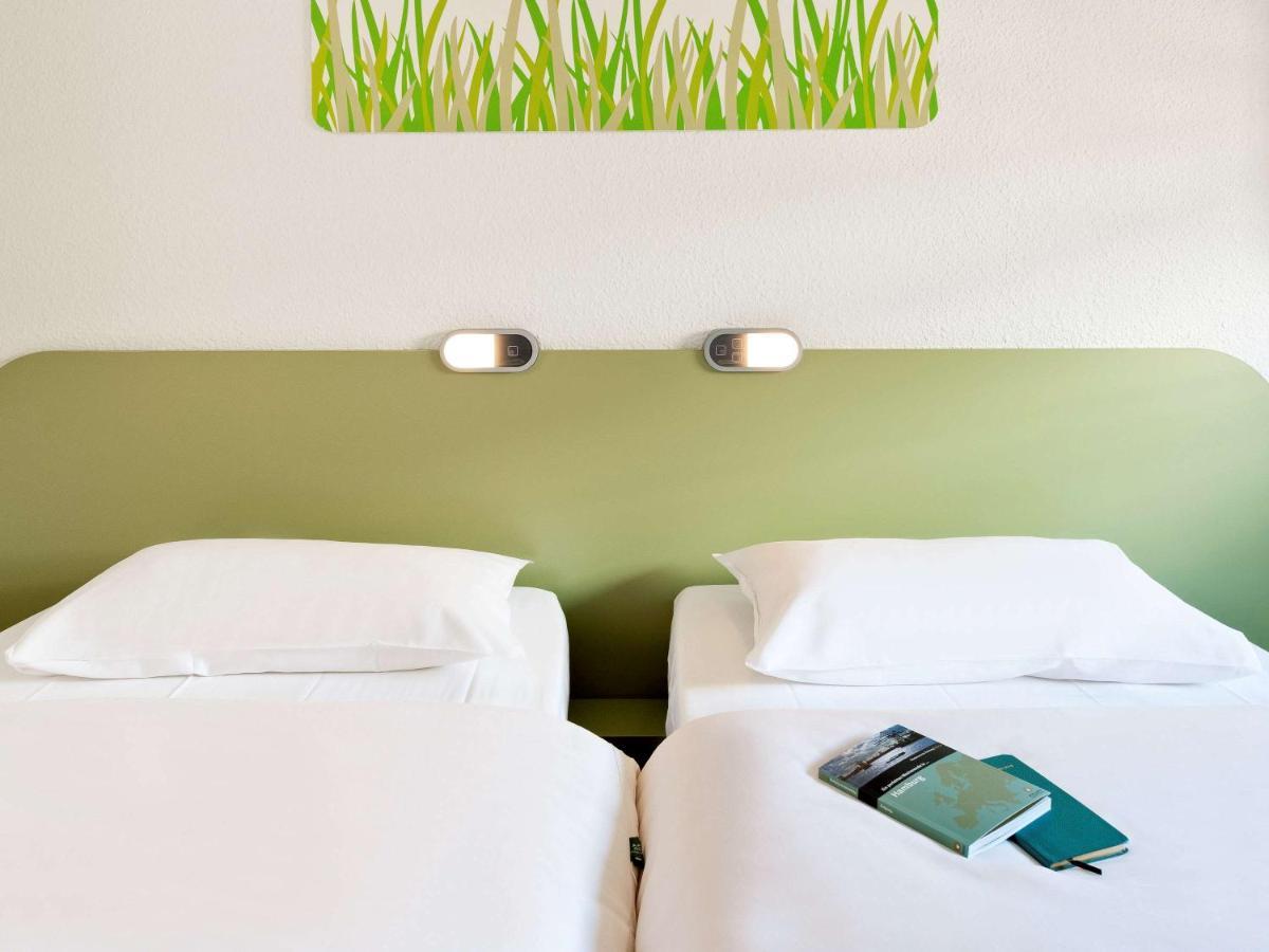 Ibis Budget Orleans Sud Comet Exterior photo